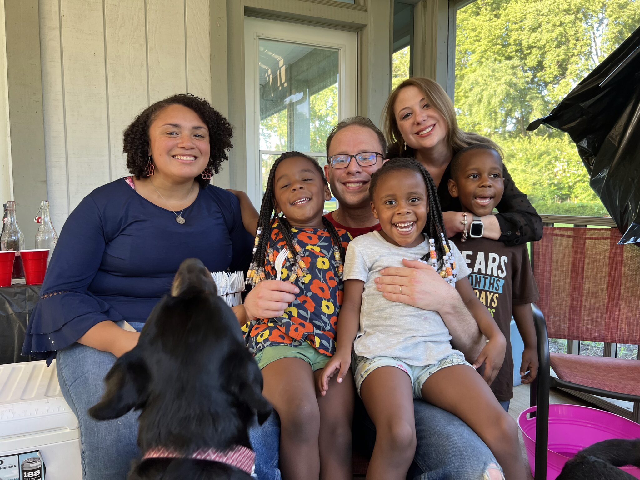 Laura with her brother Jonathan, sister-in-law Martiana, nephew Dominic, and nieces Catherine and Gianna